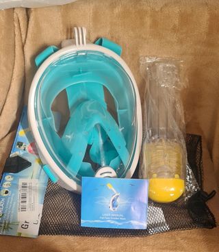 Mascara de mergulho , Snorkel .