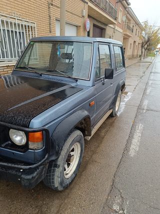 Mitsubishi Montero 1999