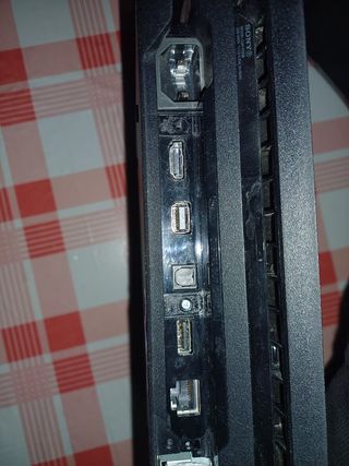 Ps4 pro 