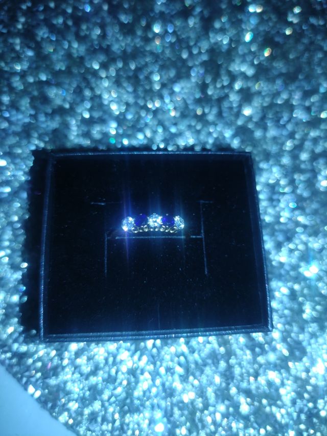 Anillo de oro 18 kilates