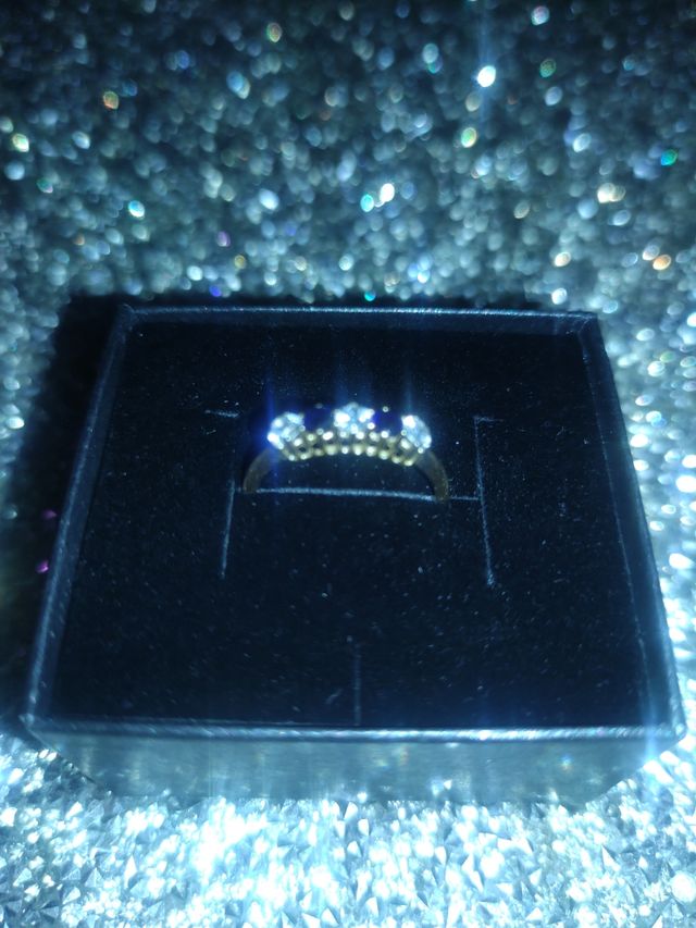 Anillo de oro 18 kilates