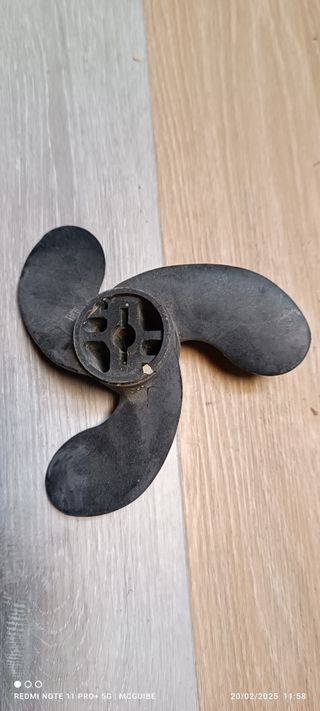 Hélice motor barco