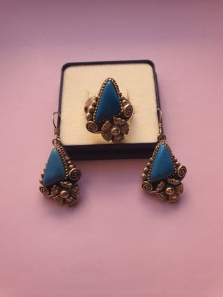 Conjunto de anillo y pendientes de plata 925