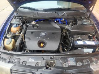 SEAT Leon 2000