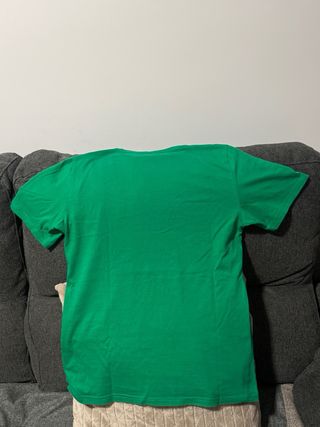Camiseta color verde