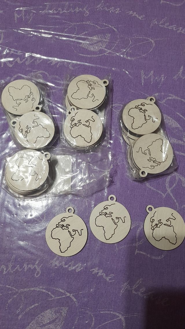 Ciondoli-confettata  Mondo