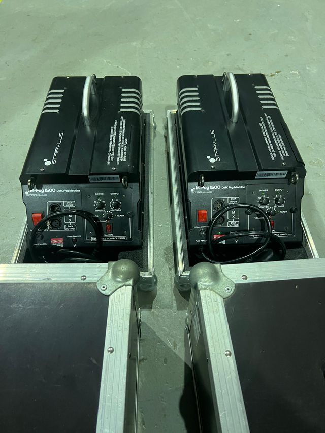 Maquina humo DMX 1500w  flycase