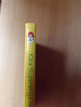 Kika Superbruja revoluciona la clase (Kika Superbr