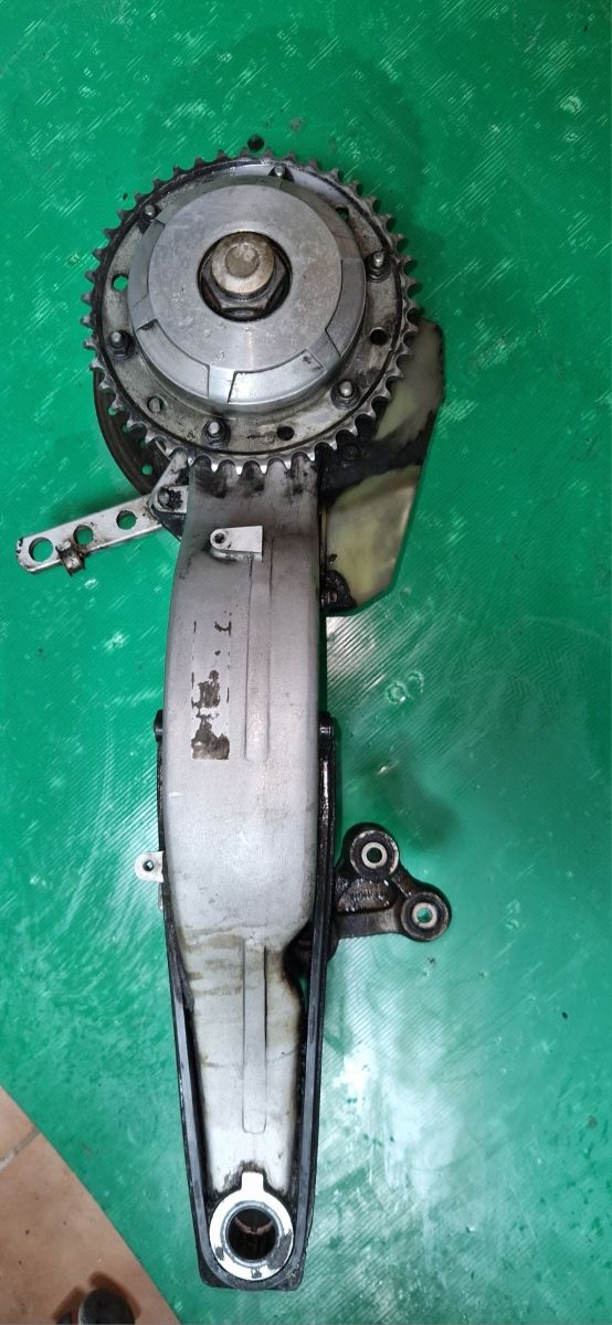 Basculante vfr 750 rc36