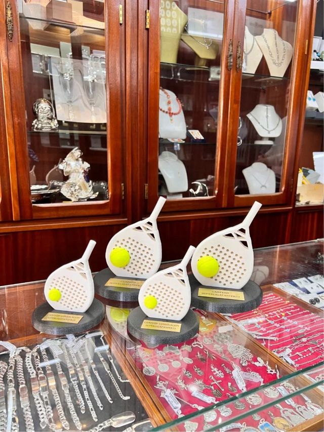 Trofeo padel PERSONALIZADO