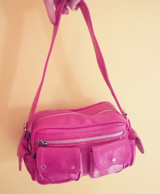 Borsa in Vera Pelle con 4 tasche esterne