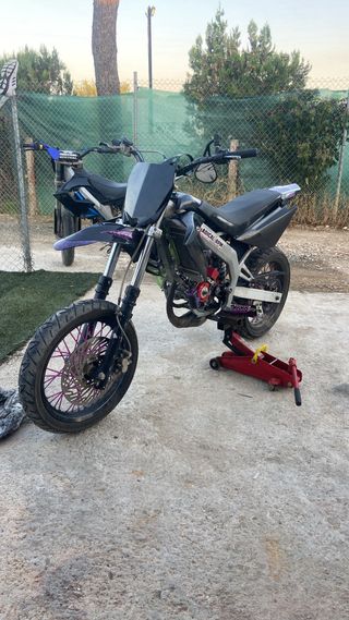 Derbi senda drd racing 
