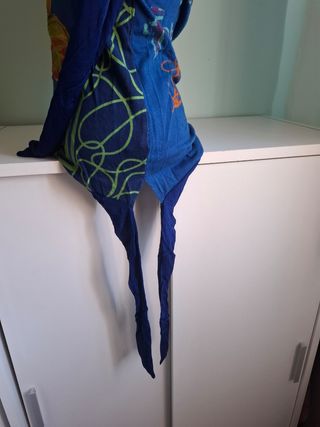 Blusa desigual transparencias talla M