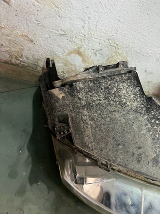 Faros ford focus mk1