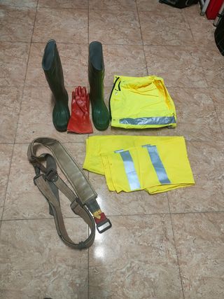 Traje de agua completo y cinturón de