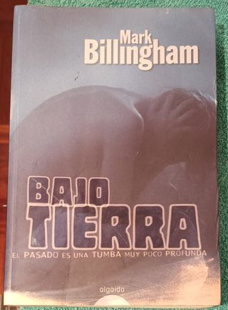 Bajo tierra/ Buried (Spanish Edition)