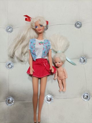 Barbie e shelly  giornata di shopping