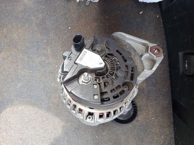 Alternador BMW 520 i E60