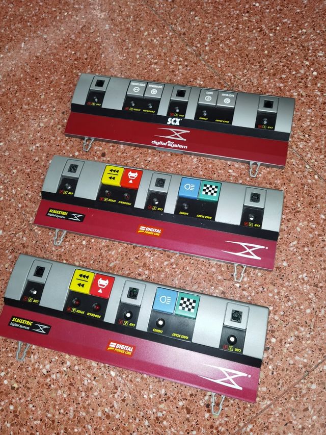 Centralita scalextric digital system