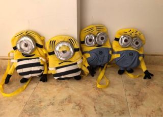 2 bandoleras aleatorias minions