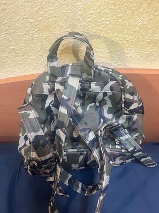 Mochila militar nueva 