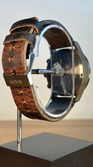 Reloj Nixon Sentry Chrono Leather