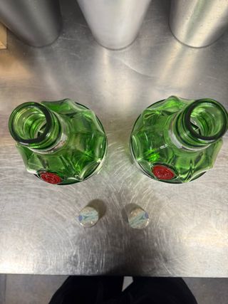 2 bottiglie vuote gin magnum 