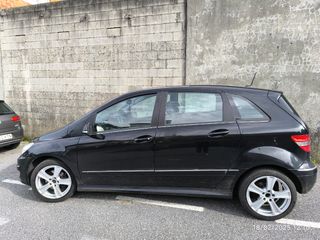 Mercedes-Benz Clase B 2010