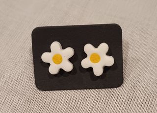 Pendientes hechos a mano