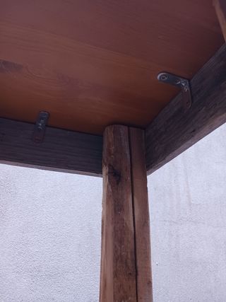 Tavolo alto in legno