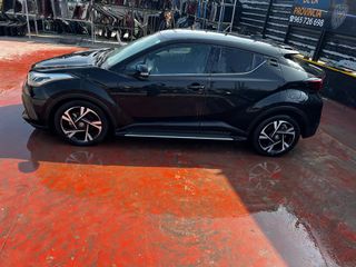 TOYOTA C-HR HIBRIDO 2023