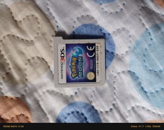 Pacchetto Pokémon Sole + Luna