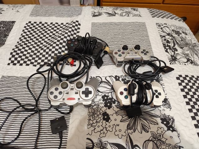 Mandos play station 2