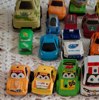 Set auto per giocare bambini