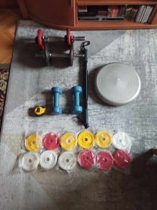 Pesas, comba, barra, silicona tobillera.