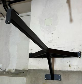 Estructura de Hierro “Gancho Saco De Boxeo”