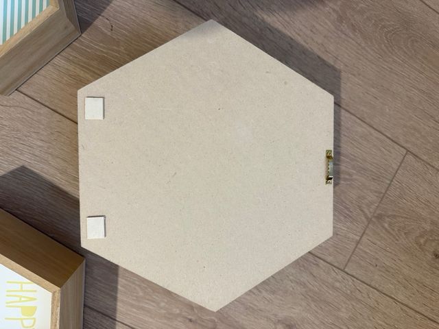 Estantería hexagonal