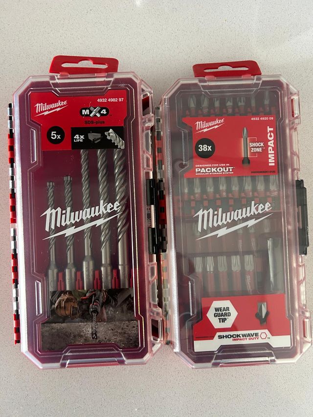 COMBO KIT 43 PIEZAS: Estuche SDS-Plus MX4 5 uds