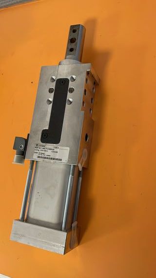 Tünkers (centratore pneum) SZK 40.1 A42 T12 60 Hu