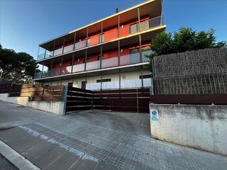 Garaje en venta en Franqueses del Vallès, les