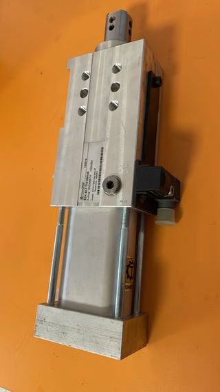 Tünkers (centratore pneum) SZK 40.1 T12 60 Hub