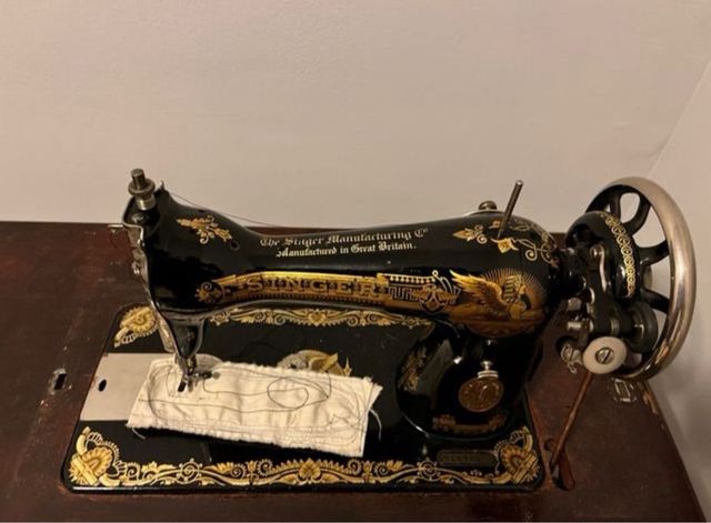 Maquina de coser SINGER