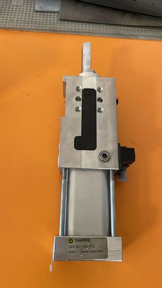 Tünkers (centratore pneum) SZK 40.1 A32 T12 50 Hu