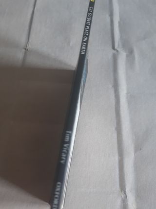 The Oxford Bookworms Library: Stage 1: 400 Headwords The Coldest Place on Earth