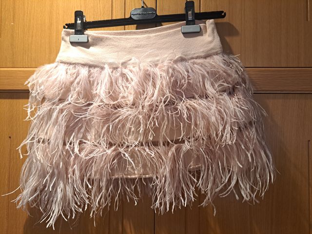 Minifalda Sfera plumas