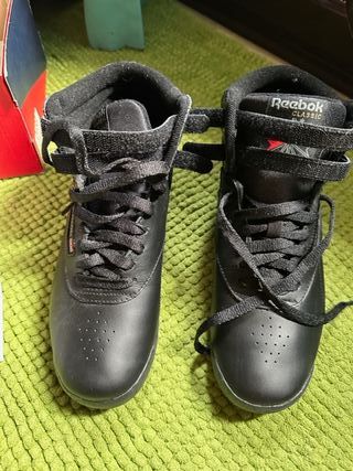 Zapatillas nuevas Reebok Talla 39