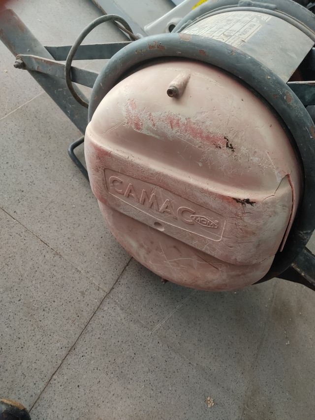 Montacargas camac mom