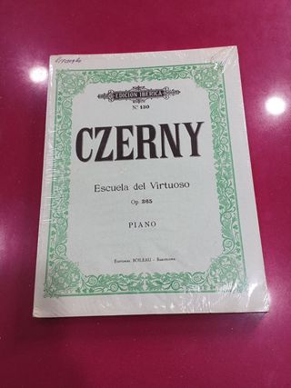 Libro de piano Czerny