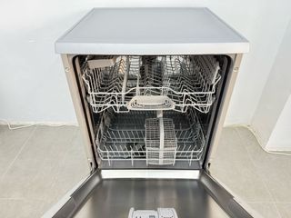 LAVAVAJILLAS BOSCH INOX. LLEVO. GARANTIA