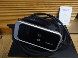 Cargador de Coche eléctrico